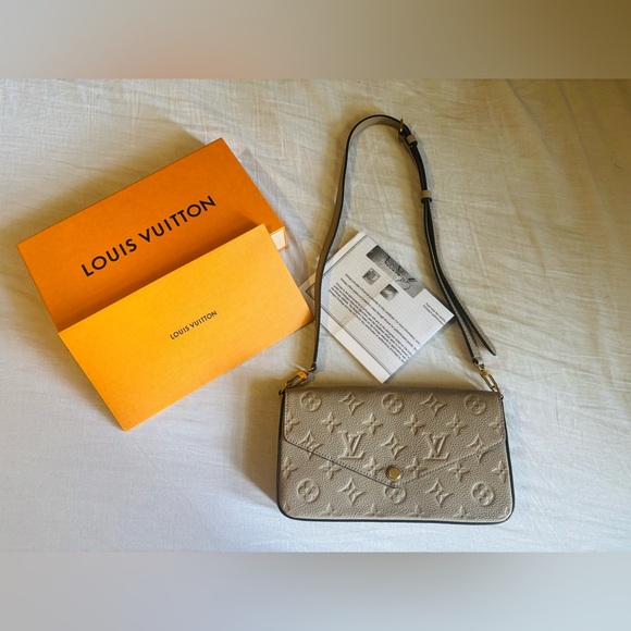 Louis Vuitton Handbags - Louis Vuitton Pochette Félicie Turtledove